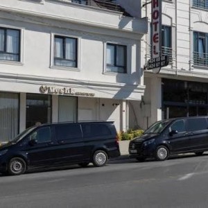 MESHK HOTEL