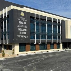 SELÇUKLU ÜNİVERSİTESİ UYGULAMA OKULU